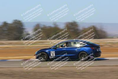 media/Apr-10-2022-Speed Ventures (Sun) [[fb4af86624]]/Teslacorsa A/Panning (Session 1)/